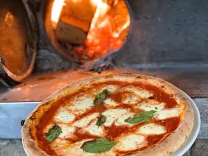 Eis Pizzeria Gazzola