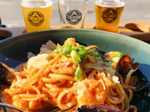 Tobermory Brewing Company & Grill