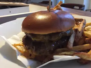 MESS Burgers