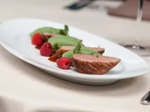 Laurus Mediterranean Restaurant