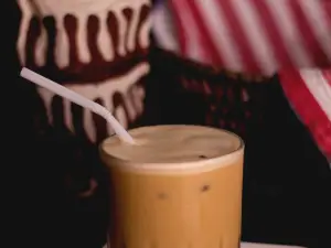 Qallarix Coffee & Market