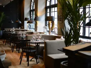 Isa Camillo Restaurant