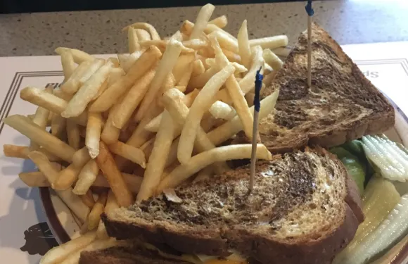 Stadium Sports Grill