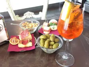 Panzini, pasticceria caffetteria