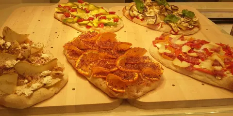 Morena Pinsa, Pizza e Focaccia