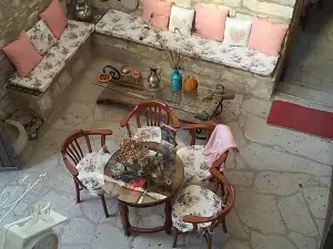 Urla Beyaz Melek Cafe