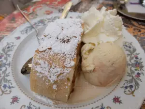 Eiscafe Dolomiti
