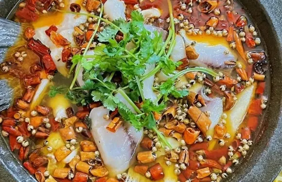 九寨門石鍋魚（裕都國際店）