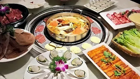 潮牛道(泸县店) in Contea di Lu