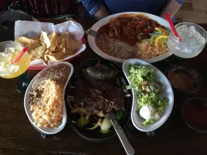 El Cazador Mexican Restaurant
