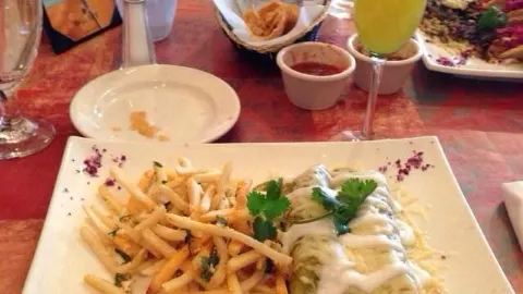 El Mariachi Tequila Bar & Grill in 시카고