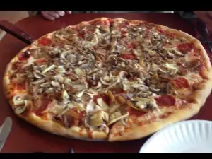 Due Amici Pizza