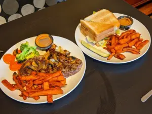 The Goose & Gridiron