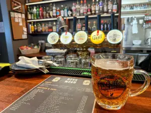Kaffi Lara - El Grillo Bar