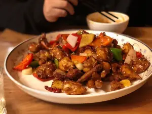 禾木神山图瓦部落餐厅