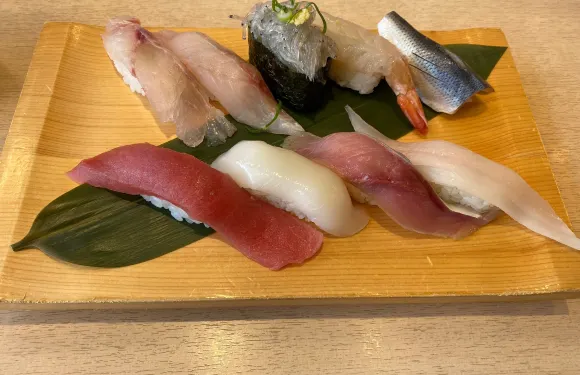 沼津魚がし鮨（下土狩店）
