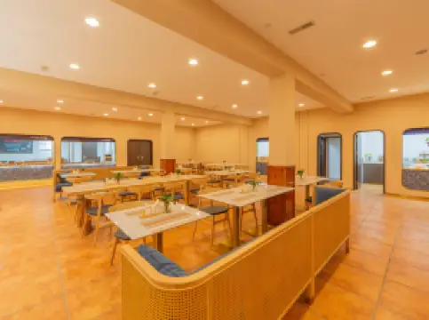黃山排雲型旅飯店·自助餐廳