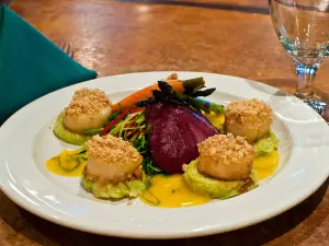 Via Real Restaurant
