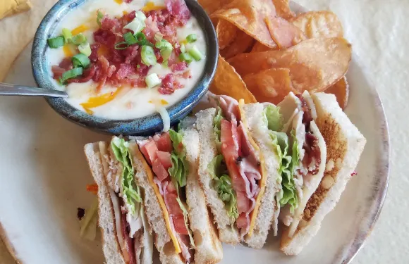 The Pottery House Café and Grille