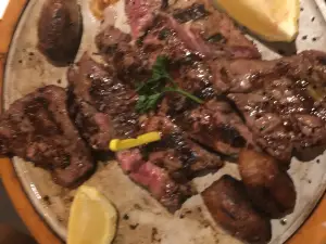 ROADHOUSE RESTAURANT