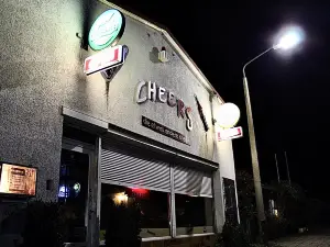 ,,Cheers“ die etwas andere Kneipe