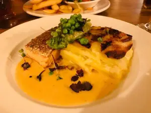 The Cross Keys