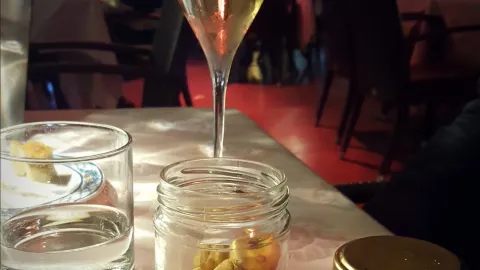 Coco Loco Caffetteria & Restaurant in Naples