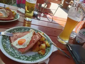 Berggasthof Staffn - Alm