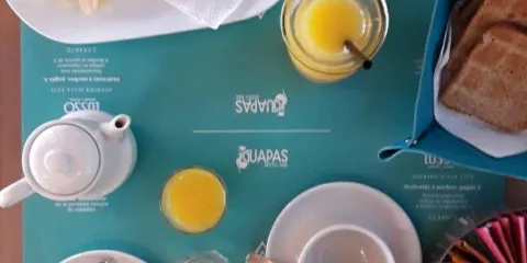 Guapas Restobar