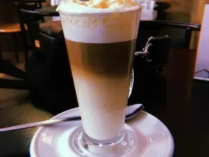 Roberto's Coffee Shop