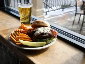 Carbone's Pizzeria Bar & Grill Mound