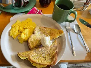 Country Kitchen
