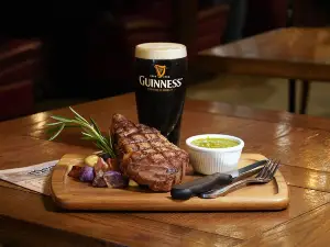 Meg O’Malley's Restaurant & Irish Pub