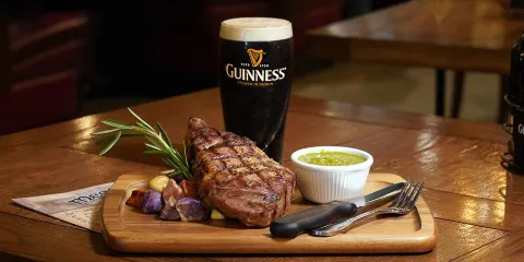 Meg O’Malleys Restaurant & Irish Pub
