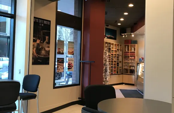 Top Pot Doughnuts