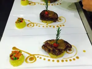 Sehir Kulubu Cafe Rest Bistro