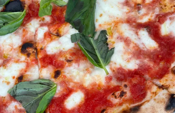 Zeneli Pizzeria