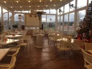 San Tomaso Bar & Restaurant