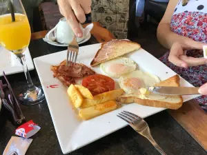 Cubaña Durban