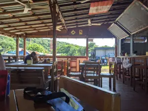 Hangover Hut