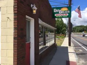 Day Breaks Diner