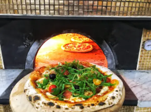 Tesoro Pizzeria