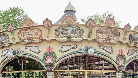 Carrousel 1900 in Colmar