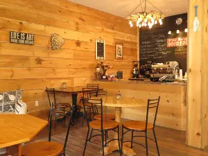 The ArtiZen Café