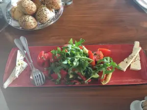 Evohia Bar Restaurant