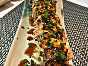 Wakame Sushi Bar & Grill