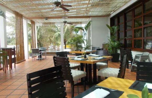 "The Deck" Tapas Bar