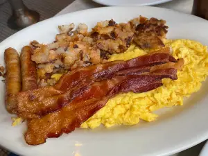 Patriot's Diner