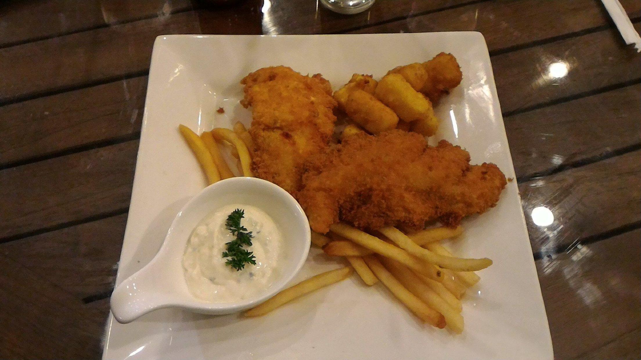 Tong's Cafe