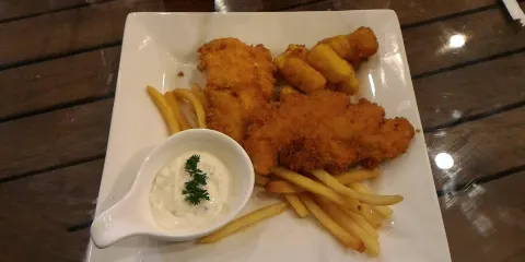 Tong's Cafe